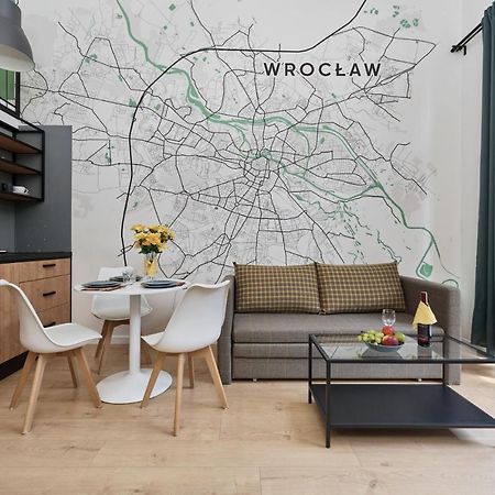 Mezzanine Studio Apartments Zarembowicza Wroclaw Airport By Renters Luaran gambar